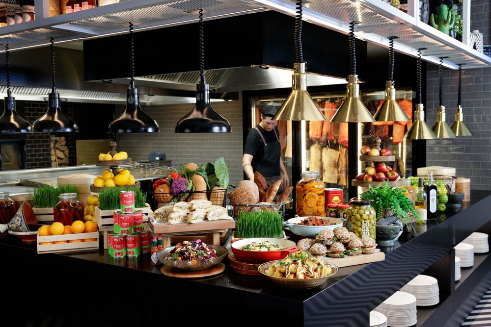 QT Queenstown in Queenstown Best Rates & Deals on Orbitz