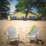 Oscoda Mi Cottages 59 Oscoda Cottage Rentals Orbitz