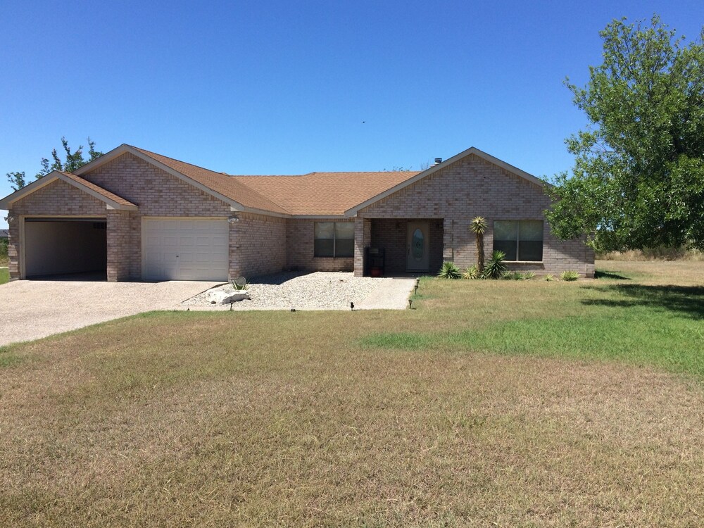 Amistad Lake House Del Rio Tx in Del Rio Best Rates & Deals on Orbitz