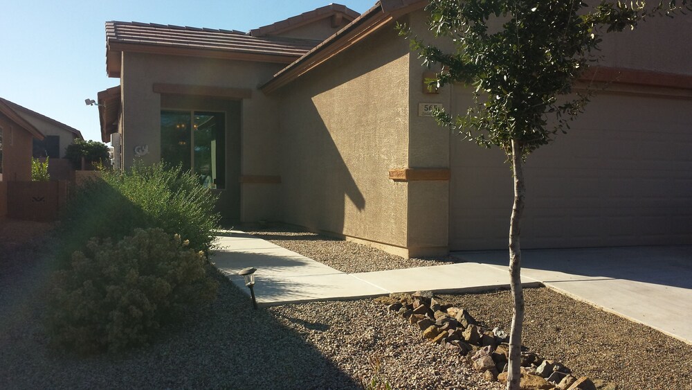 55+ age restriction new 1431 Sq. Ft. House rental in Las Campanas