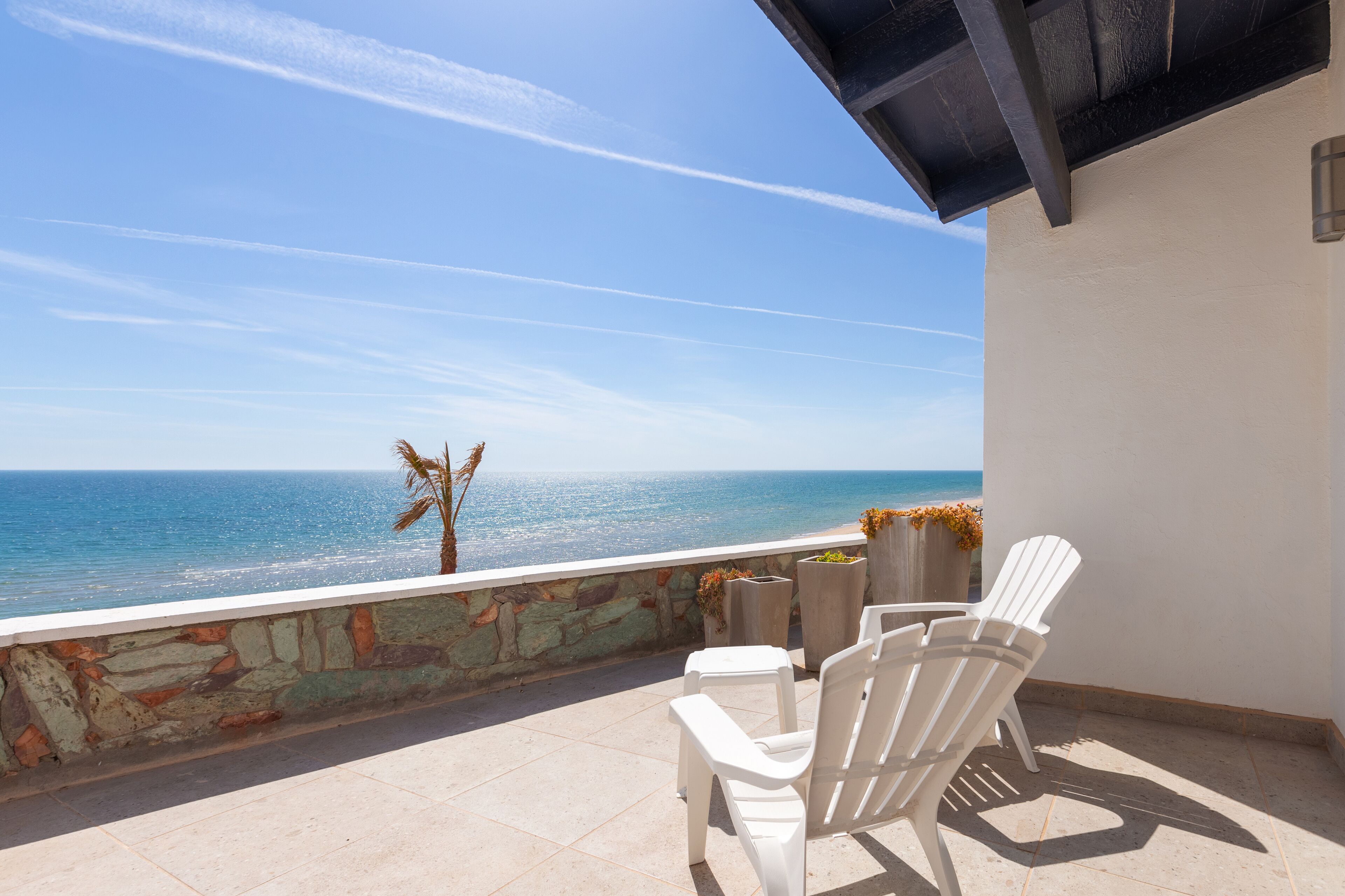 Beach Front - Recently Renovated and Close to Town. Marigold at Jardin Del Mar in Puerto Penasco in Puerto Peñasco, Mexico