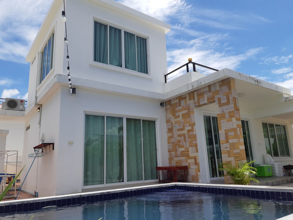 Baan Bua Sawhan Pool Villa Hua Hin In Hua Hin Hotel Rates