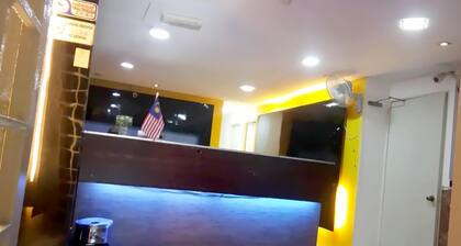 New Wave Hotel Nilai 1