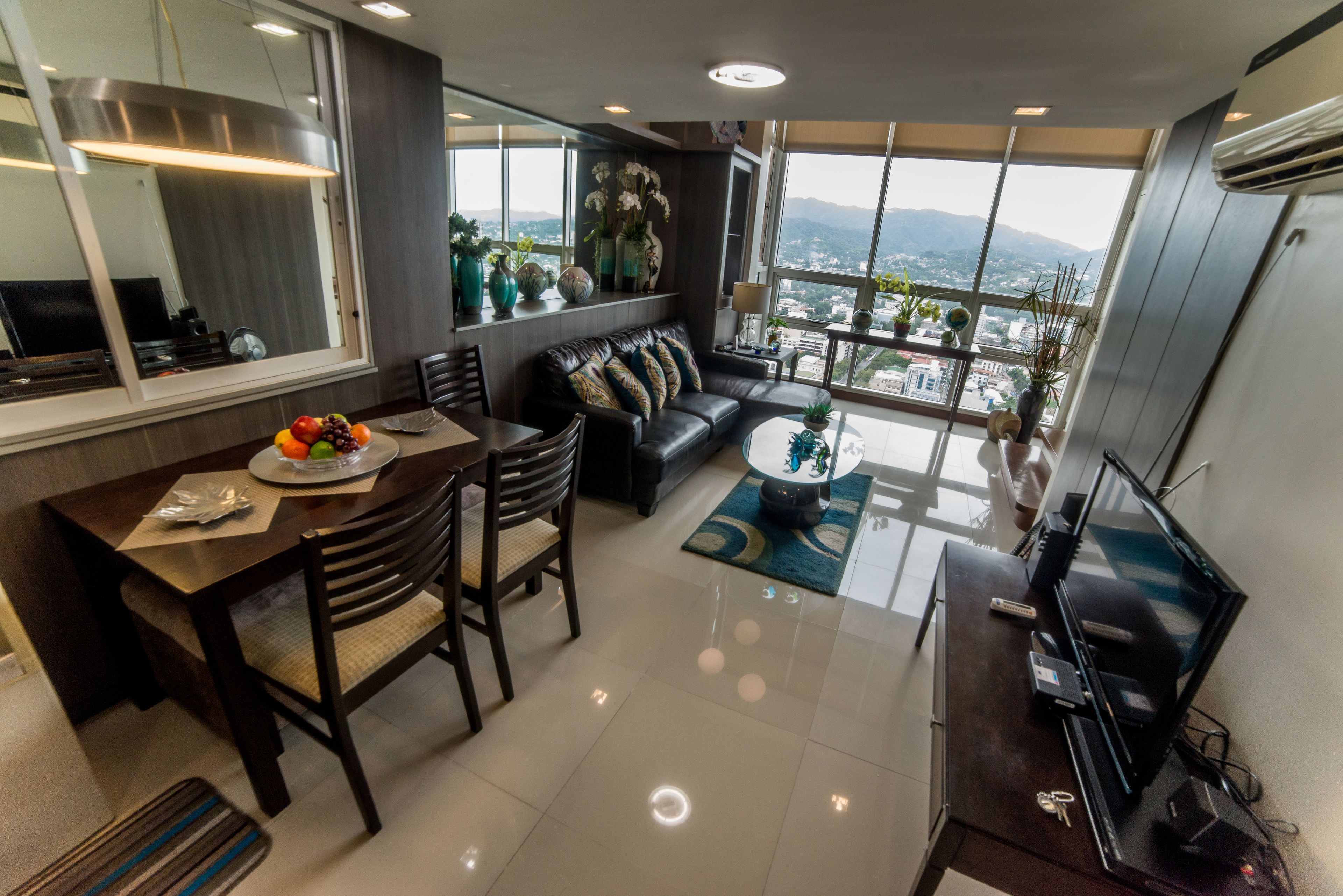 2 Bedroom Apartment in Cebu (Santa Cruz) in Cebu, Philippines
