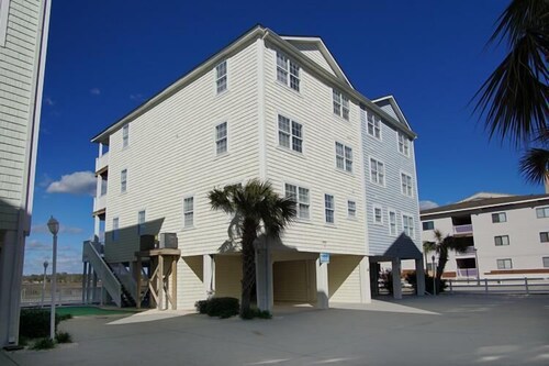 Grand Cayman Villa D By Redawning 2018 Room Prices Deals Beach Ocean View Featured Image