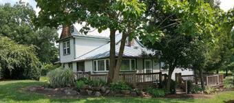 Swift Run Gap Entrance Shenandoah Hotels and Lodges - FREE ...
