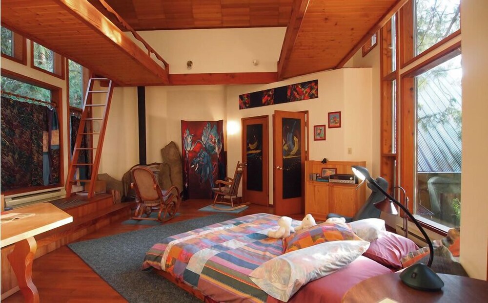 Serenity By The Sea Retreat