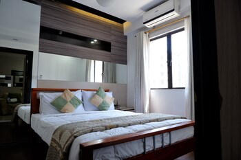 Sarasota Residential Resort, Newport City