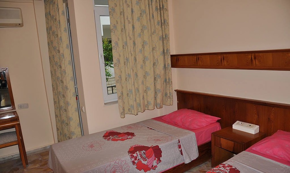 Photo - Tuncer Garden Hotel