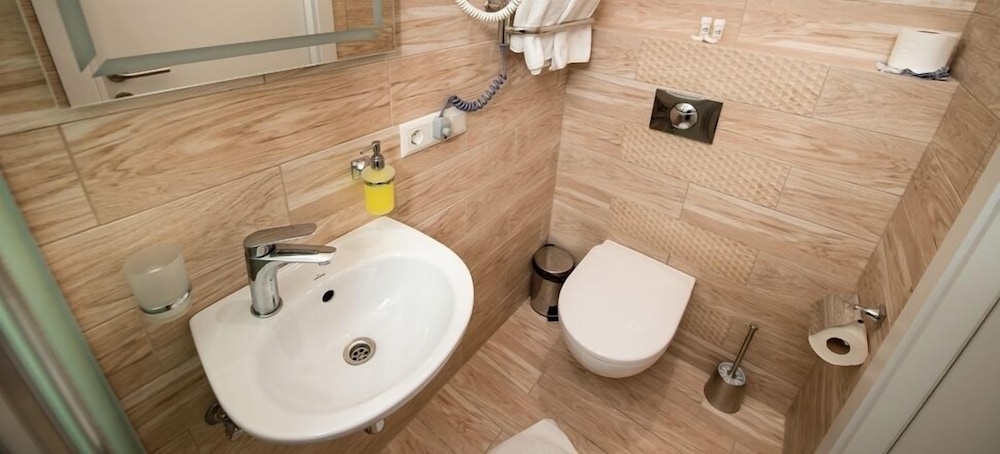 Foto - light hotel & hub