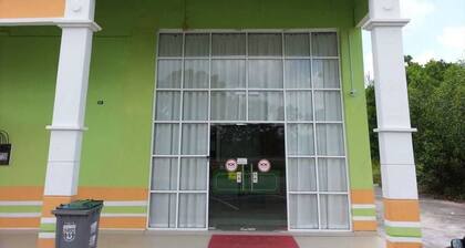 KK Hotel Nilai 3