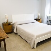 アッピア ヌオーヴァ通りショッピング地区 ローマ旅行 エクスペディア