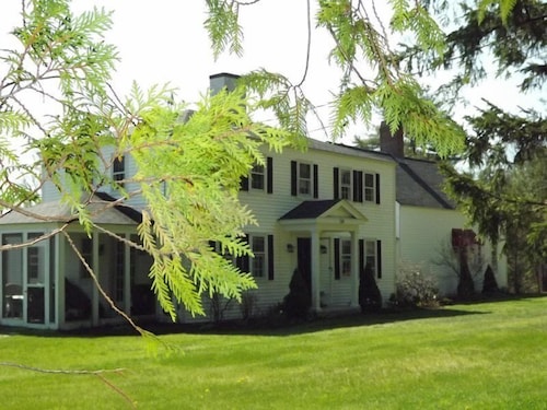 Visit The Boothbay Playhouse In Boothbay Harbor Expedia