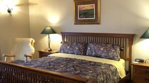 Free WiFi, linens