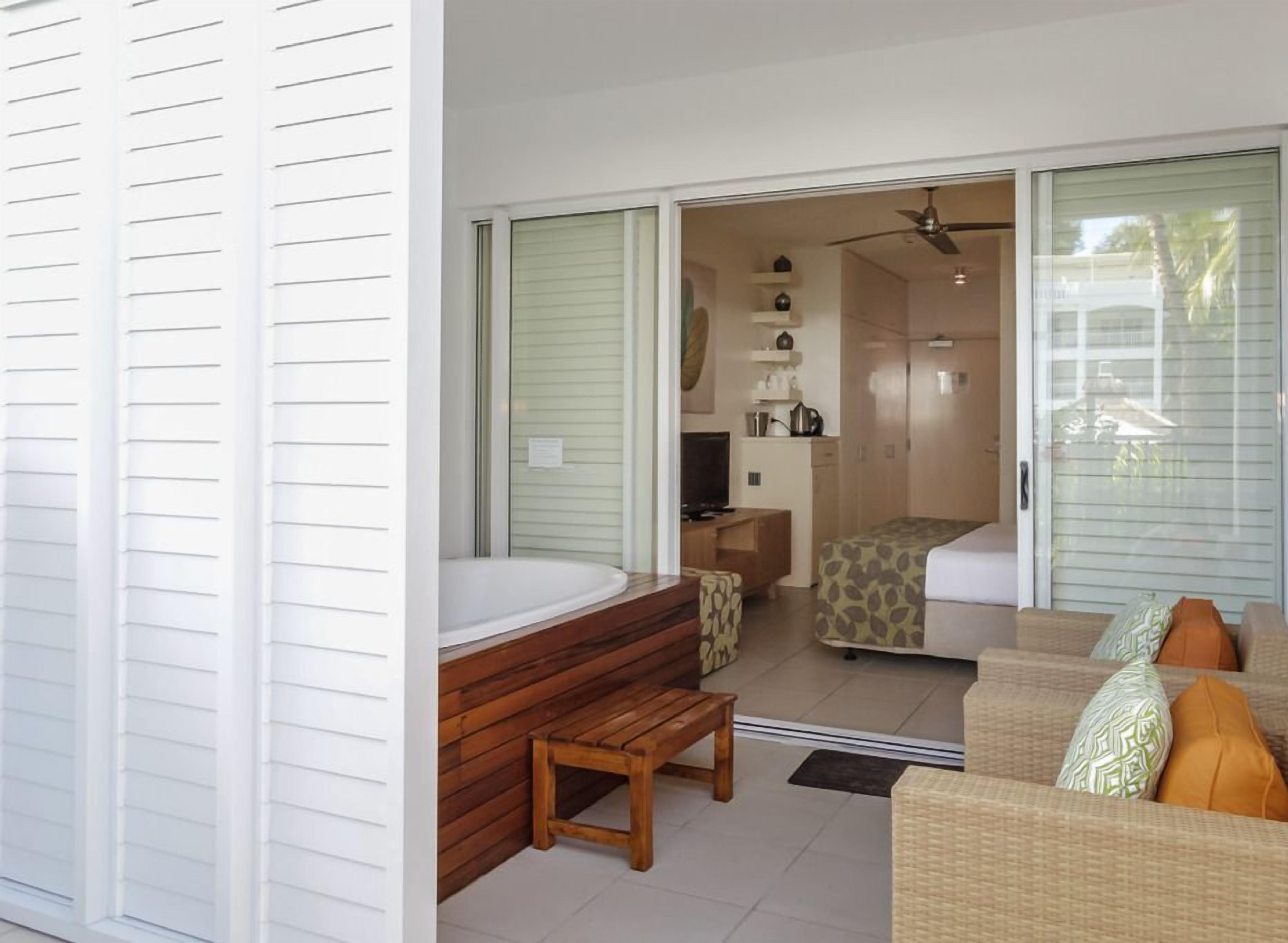 The Beach Club Luxury Private Apartments