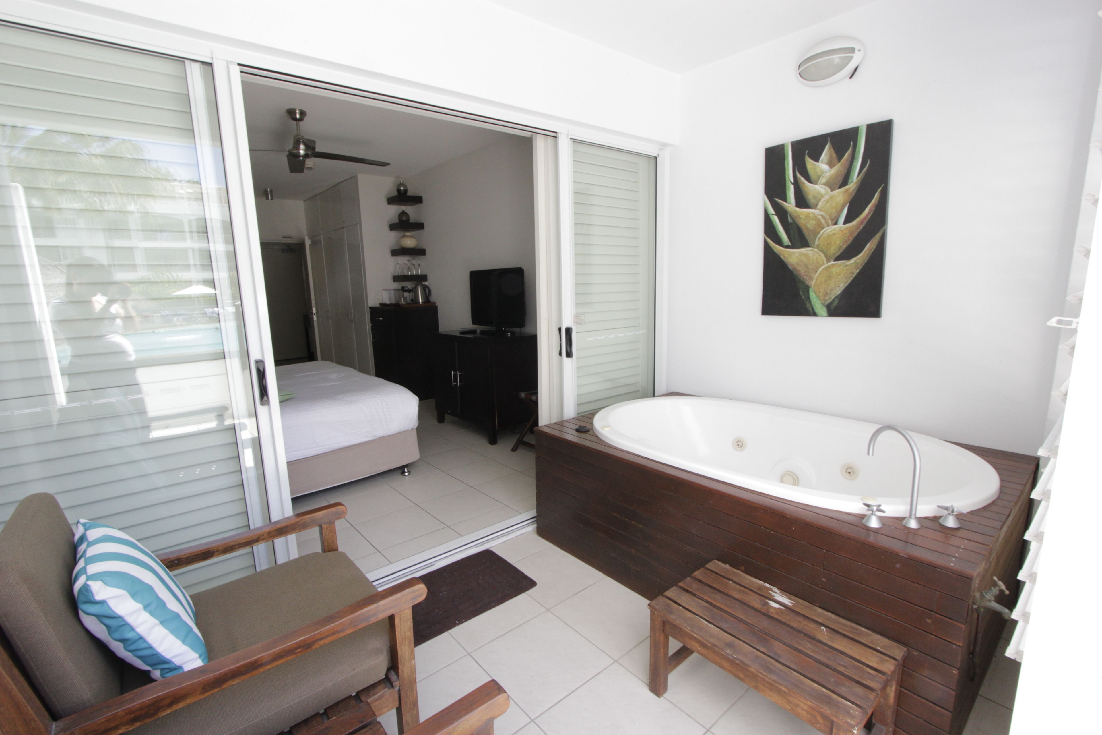 The Beach Club Luxury Private Apartments