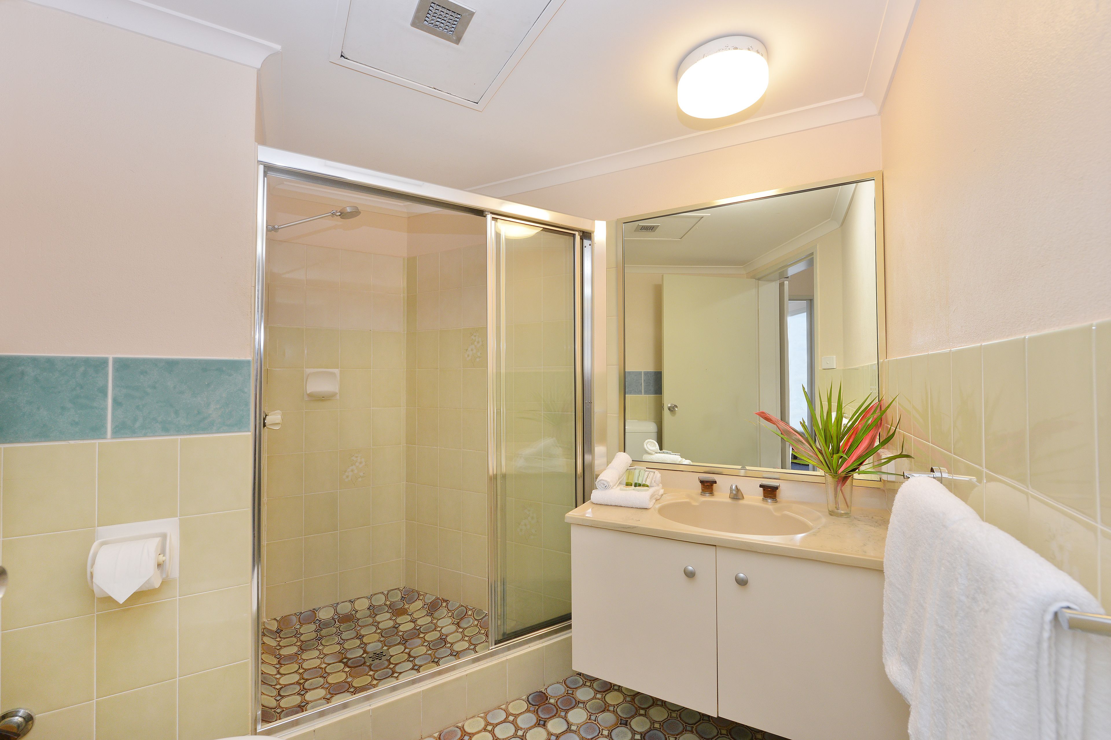 Paringa Beachfront Apartments