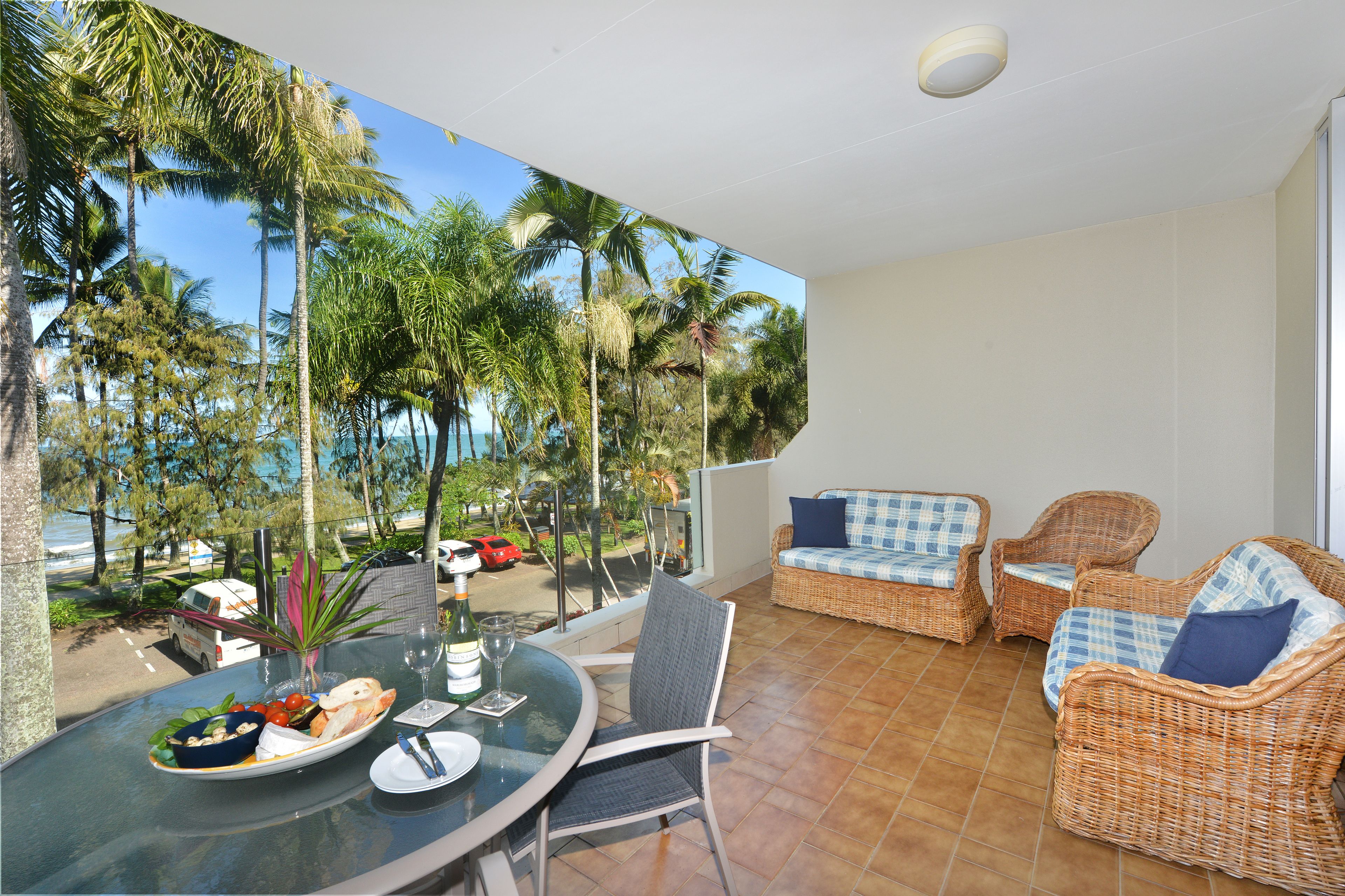 Paringa Beachfront Apartments