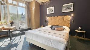 1 chambre, literie de qualité supérieure, minibar, bureau