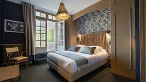 1 chambre, literie de qualité supérieure, minibar, bureau