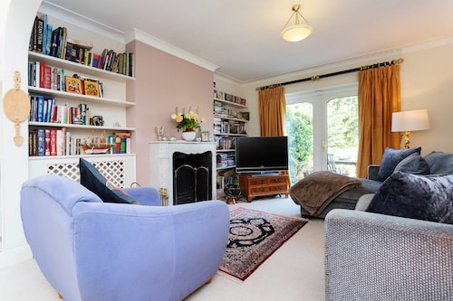 Hotels Near Richmond Park Golf Course London Find Cheap - 