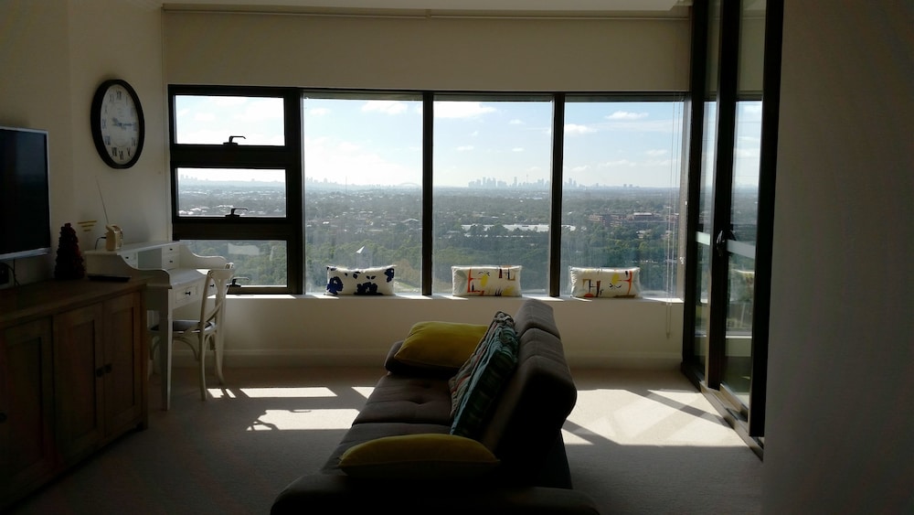 Sydney Olympic Park Apartment