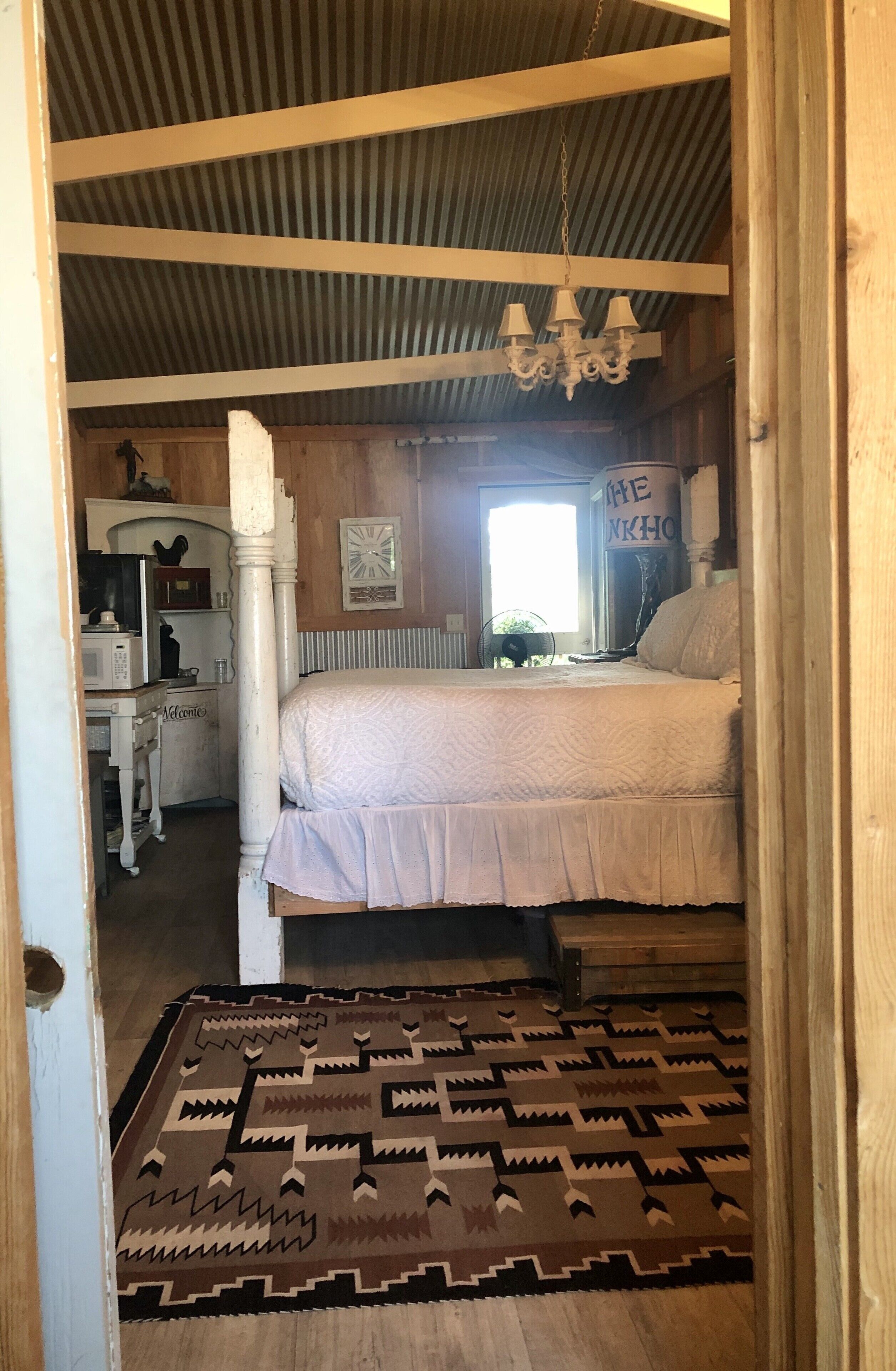 The Bunkhouse, A Romantic Riverside Get-a-away for Two in Joseph, United States