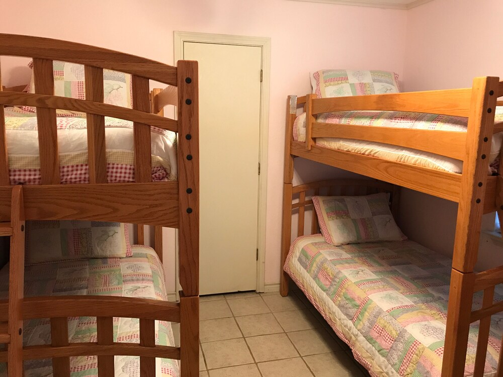 Incredible Cabin On Cedar Creek Lake In Enchanted Oaks Cheap