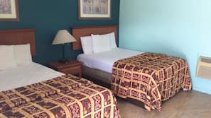 Premium bedding, desk, iron/ironing board, free WiFi