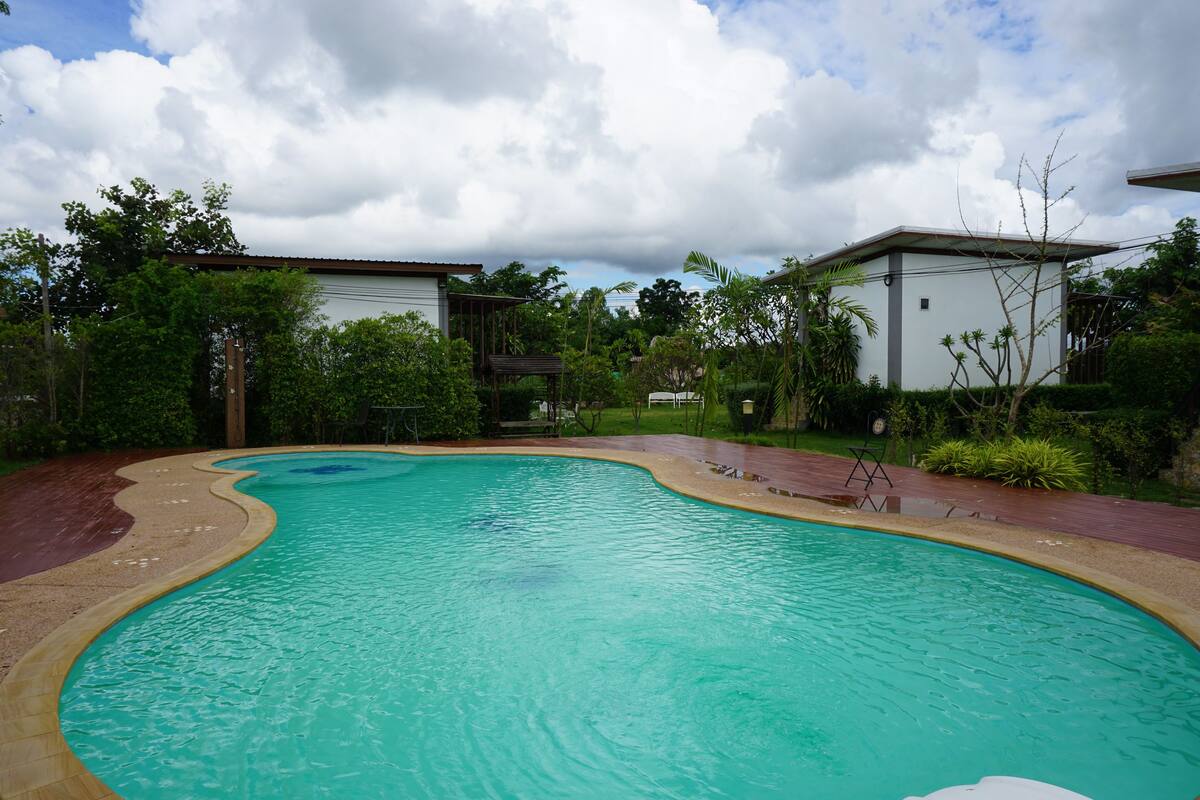 バーン スアン シリフォン リゾート コーン ケーン 口コミ 部屋写真 料金 お得情報 エクスペディア