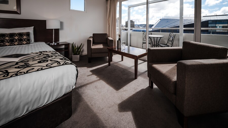 Salamanca Suites