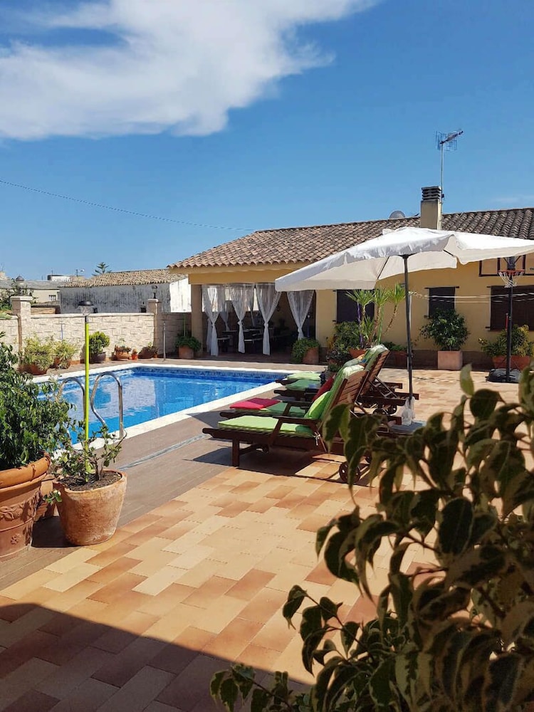 Ca La Vicen in Deltebre, Spain