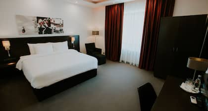 Hotel Republique