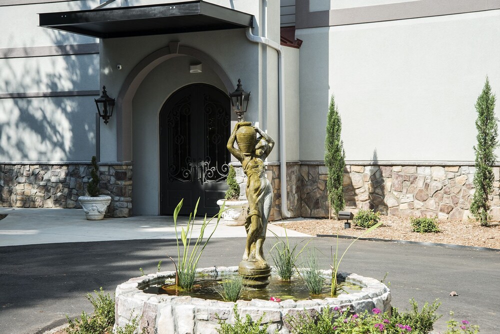 Valhalla Resort Hotel