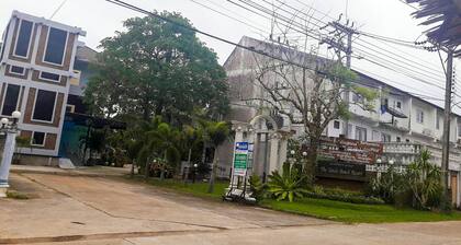 The Uncle Beach Resort