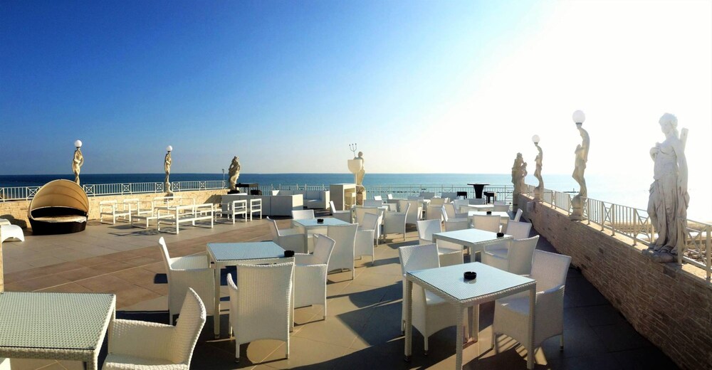 Hotel Sole Resort Spa Fano Italia Expediait