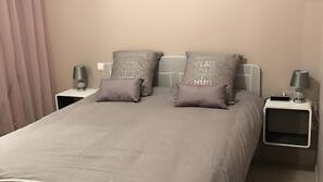 1 chambre, accès Internet, draps fournis