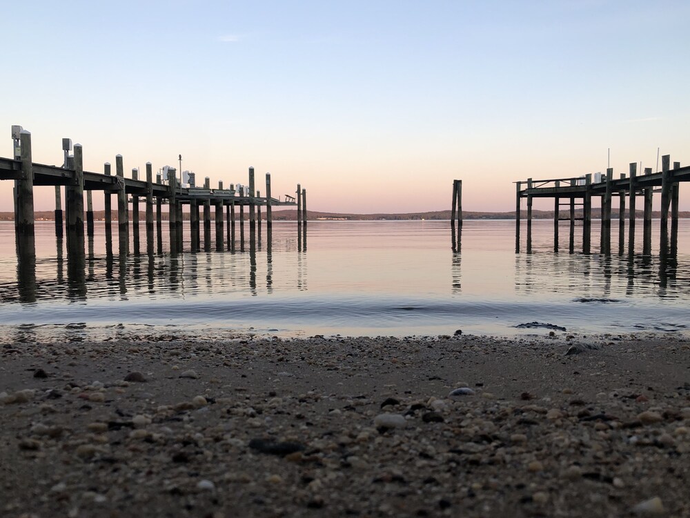 Waterfront house with amazing views. Top of the Chesapeake, Perryville Room Prices & Reviews