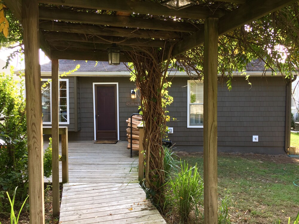 Waterfront house with amazing views Top of the Chesapeake, MD's best kept secret in Perryville