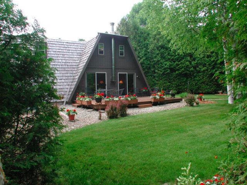 North Unit Cabin Bailey S Harbor Door County Near Kangaroo Lake Featured Image