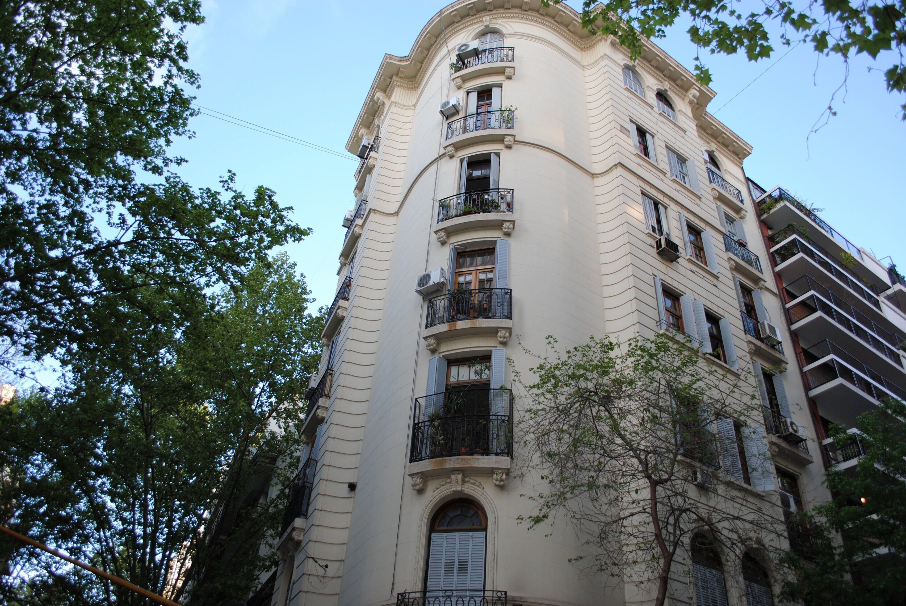 2 Bedroom Apartment In Buenos Aires Recoleta Expedia Vacation Rentals