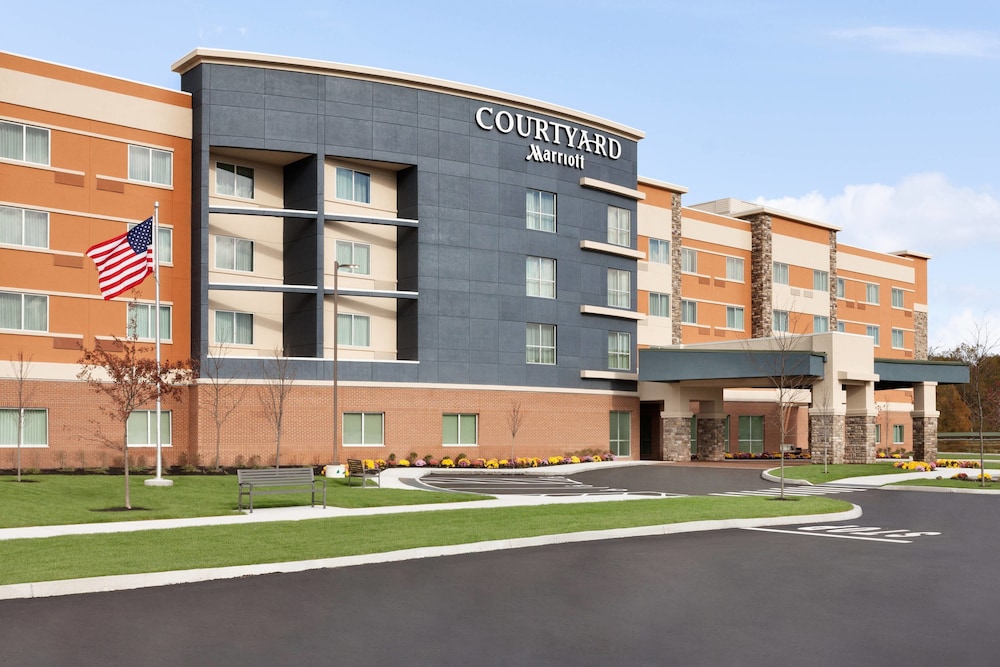 Courtyard By Marriott Boston Dedhamwestwood In Boston - 