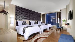 In-room safe, desk, soundproofing, iron/ironing board