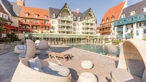 Seasonal outdoor pool