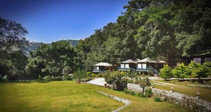 Latitude 29 by The Lake Resort