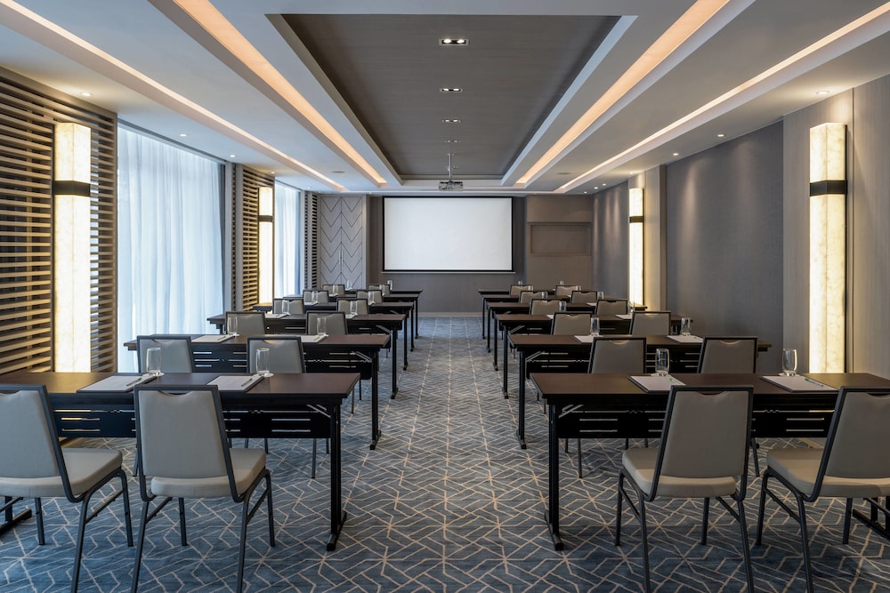 Hotel With Meeting Room In Siem Reap Hotel With Meeting Room In Siem Reap