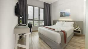 In-room safe, desk, iron/ironing board, free WiFi