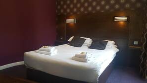 Desk, iron/ironing board, free cots/infant beds, free WiFi