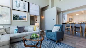 Flat-screen TV, fireplace