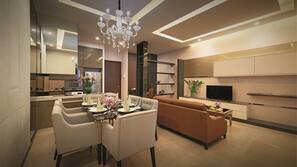 40-inch flat-screen TV with satellite channels